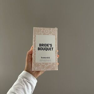 Homesick Bride's Bouquet Candle